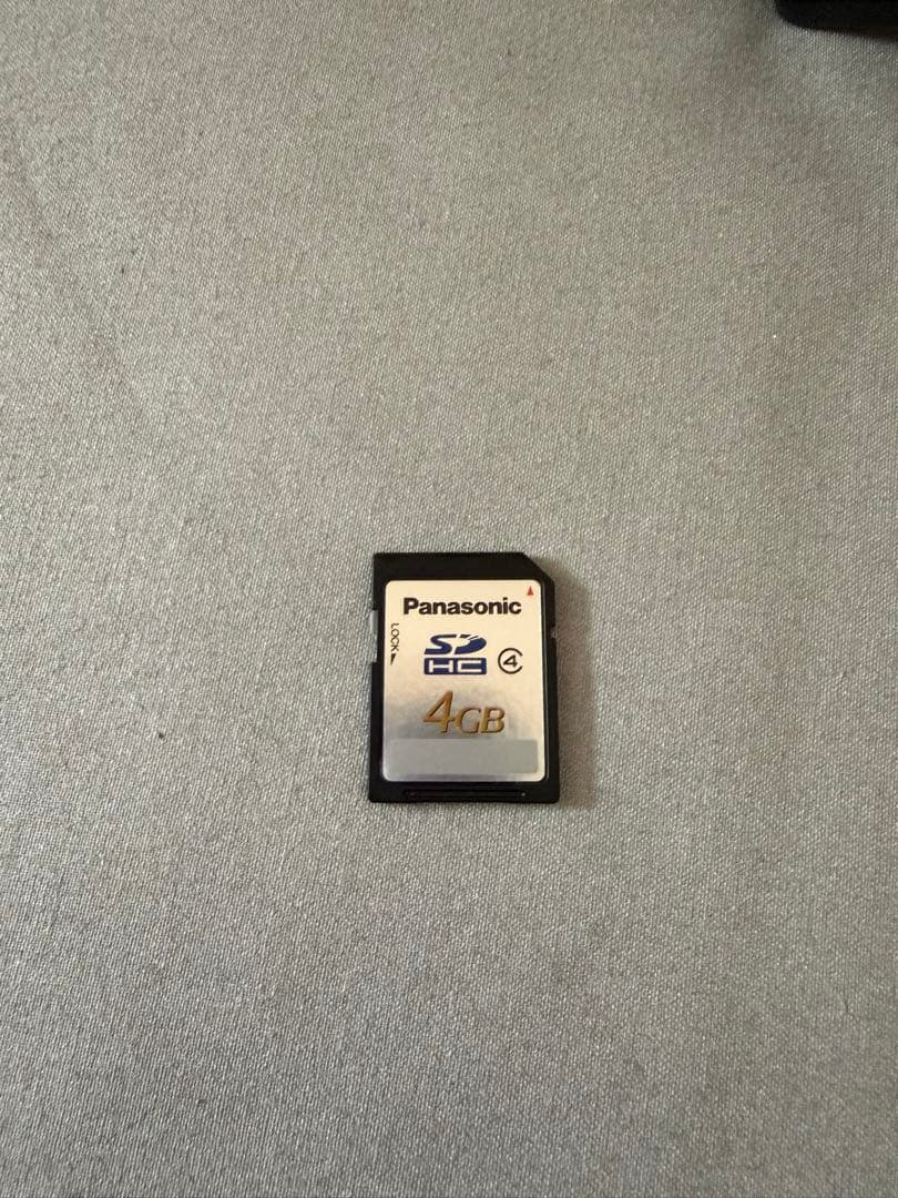 CASIO EXILIM ブルーデジタルカメラ　ケース、バッテリー、sdカード付