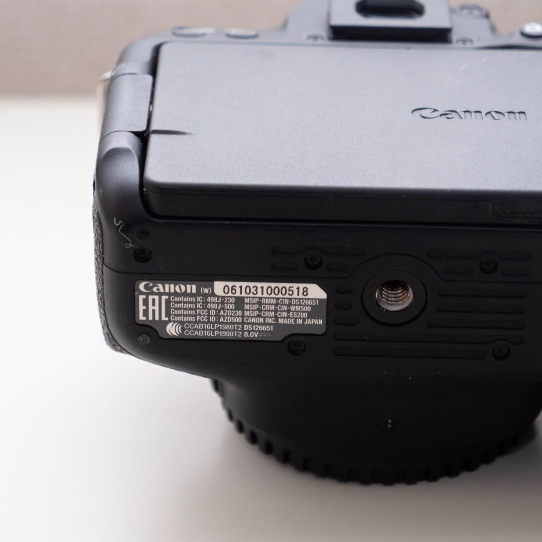 Canon EOS 9000D デジタル一眼レフカメラ