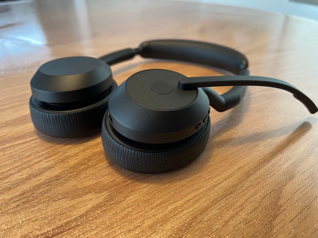 【ほぼ新品】Jabra Evolve2 55 USB-C スタンド付