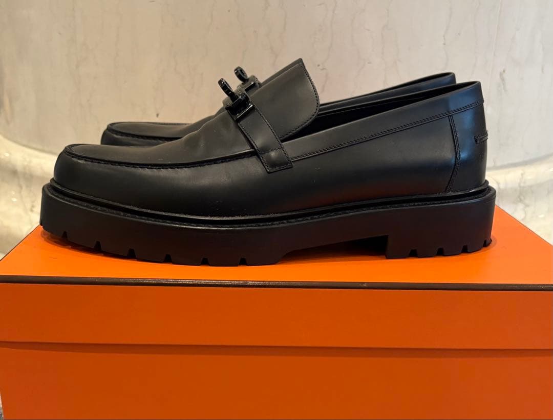 HERMES モカシン(アイコン)ブラック