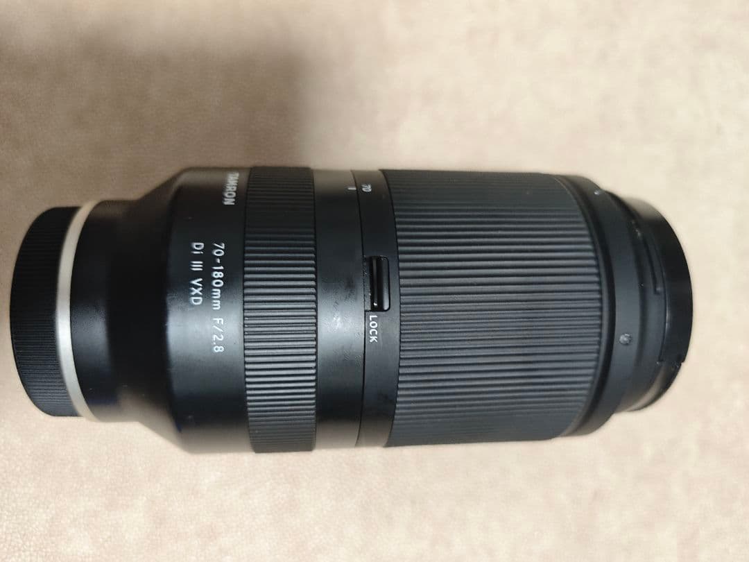 TAMRON 70-180mm F2.8 Di III VXD (Eマウント)
