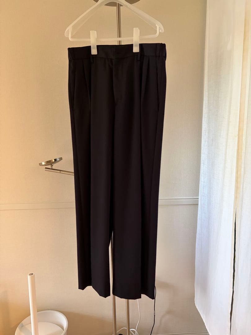 m*…様 RENISA イレニサ　TWO TUCKS WIDE PANTS ネイ