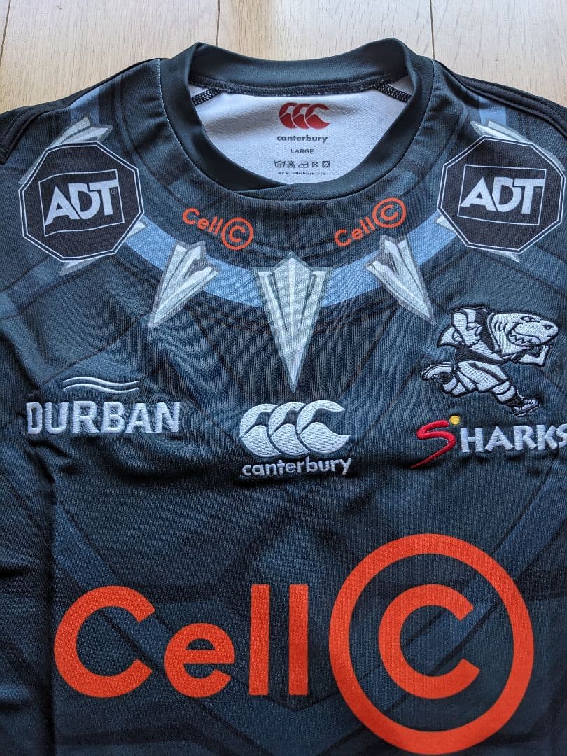 ラグビー 選手支給ジャージ 南アフリカ シャークス サイズL 新品 背番号8