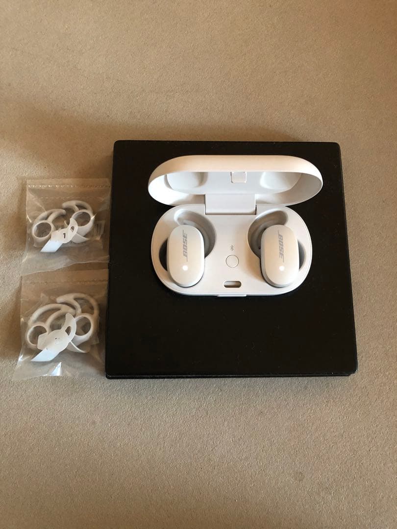 ジャンク品Bose quietcomfort Earbuds