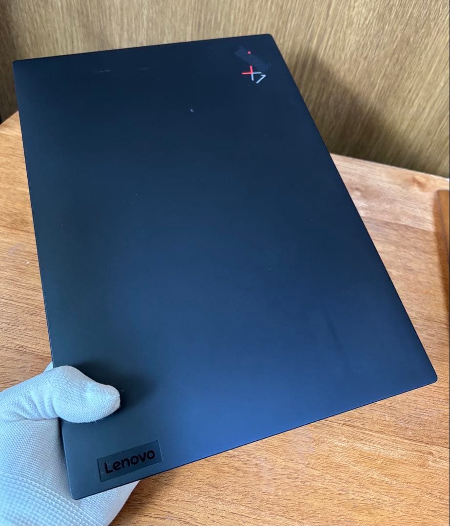 ThinkPad X1 Carbon Gen10 2022年モデルバッテリー良