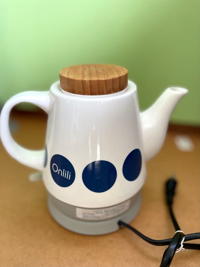 オンリリOnlili♡陶器ケトル♡北欧風ケトル♡廃盤品