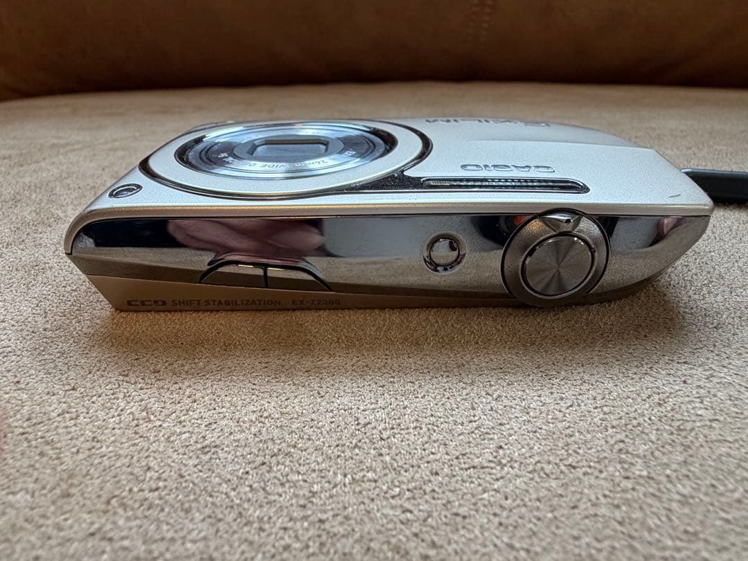 CASIO EXILIM EX-Z2300 コンパクトデジタルカメラ