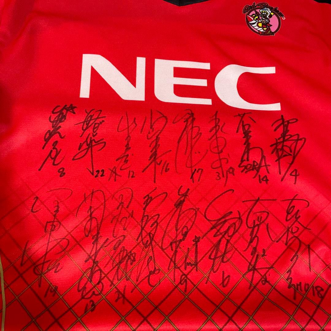 NECレッドロケッツ　サイン　ウェア