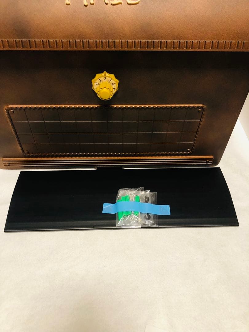 パナソニック　ポスト　ユーロバッグ　赤錆色（サテン調）