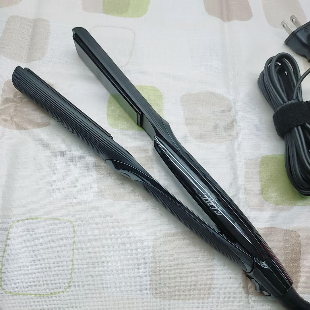 《ほぼ未使用⭐️2024年製》 Refa リファ ビューテック ストレート プロ