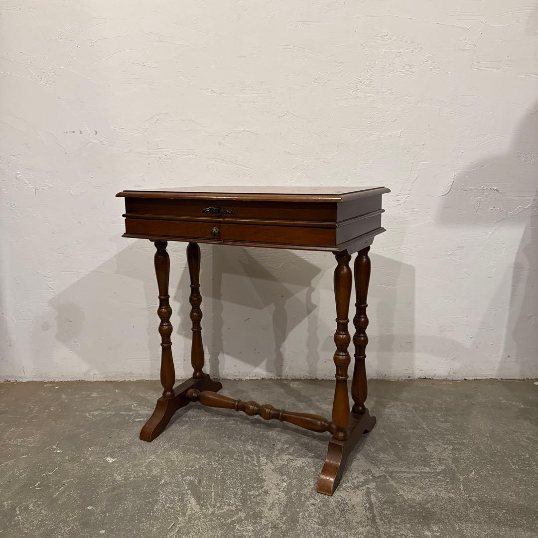 年末年始saleヴィンテージ　ドレッサー　アクセサリー収納　引き出し付き　2