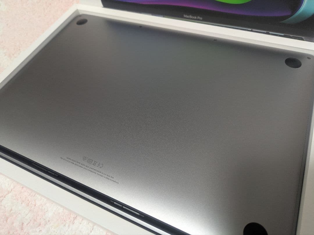 MacBook Pro 13インチ (M1, 2020) スペースグレイ