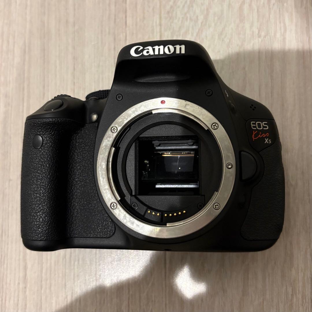 Canon EOS Kiss X5 ボディ デジタル一眼レフカメラ