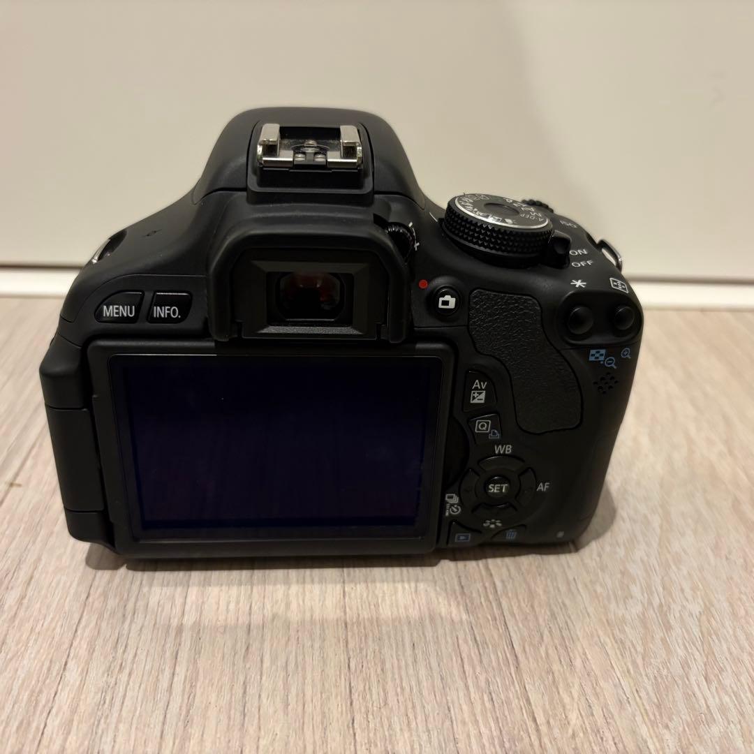 Canon EOS Kiss X5 ボディ デジタル一眼レフカメラ