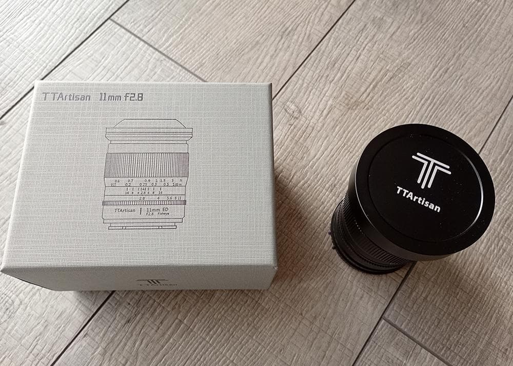 TTArtisan 11mm F2.8 フィッシュアイレンズ