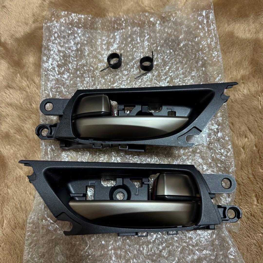 ドアハンドル+リザード