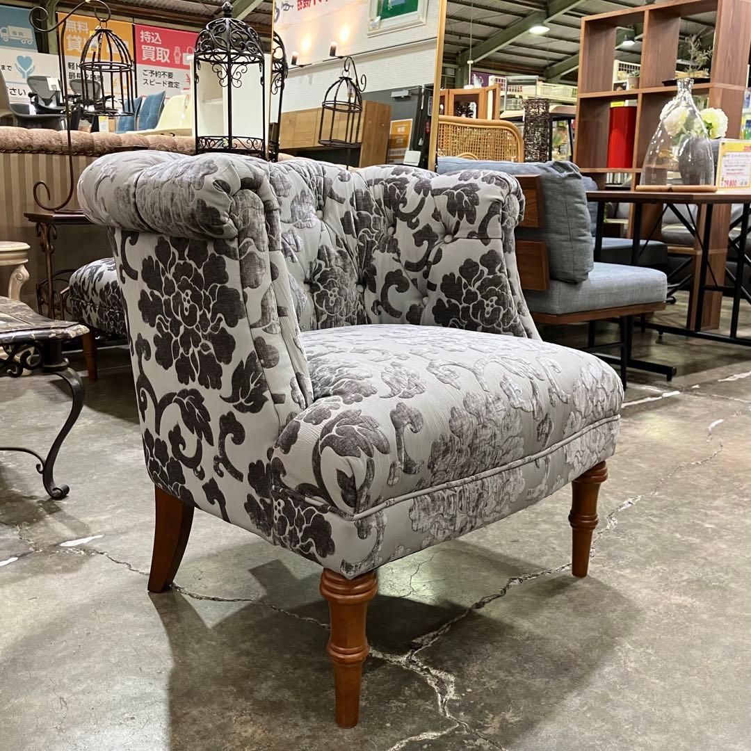 ジェニファーテイラー アームチェア 10万 1Pソファ ②