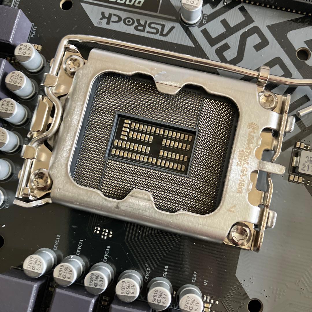 ASRock B660 PRO RS マザーボード