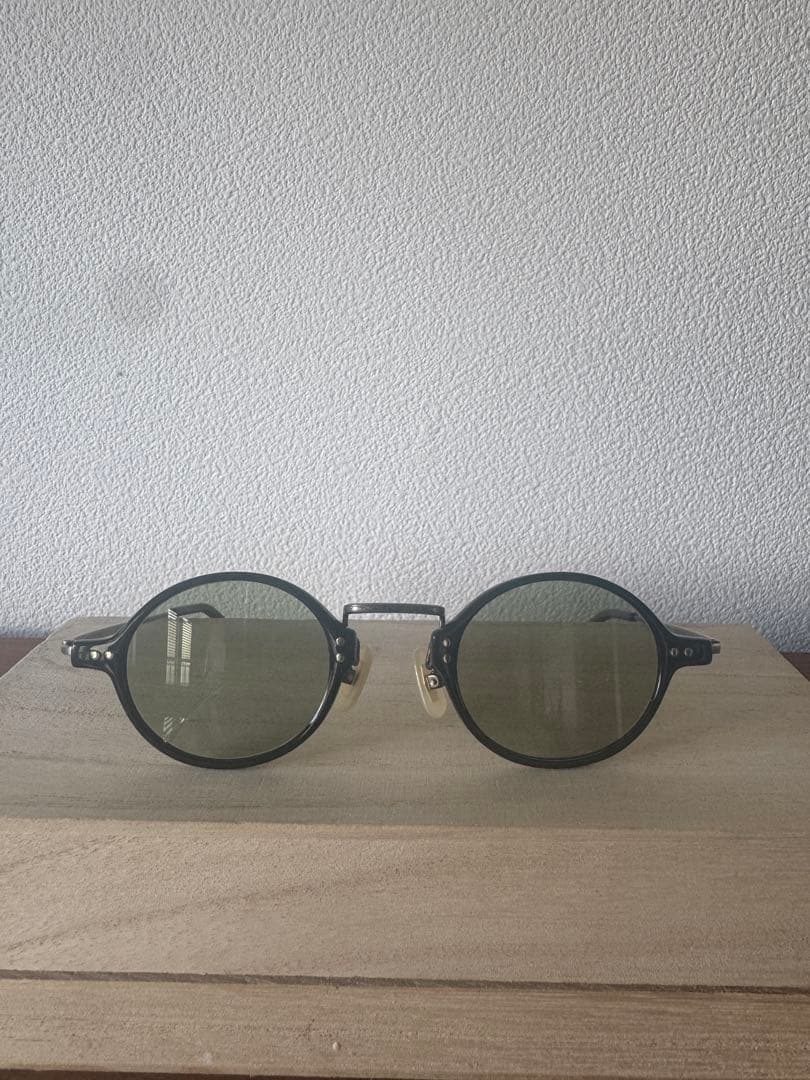 金子眼鏡クラシックラウンドメタルサングラス
