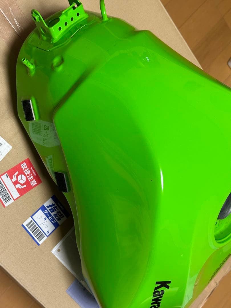 ZX6R 2019年 G型 KRT タンク