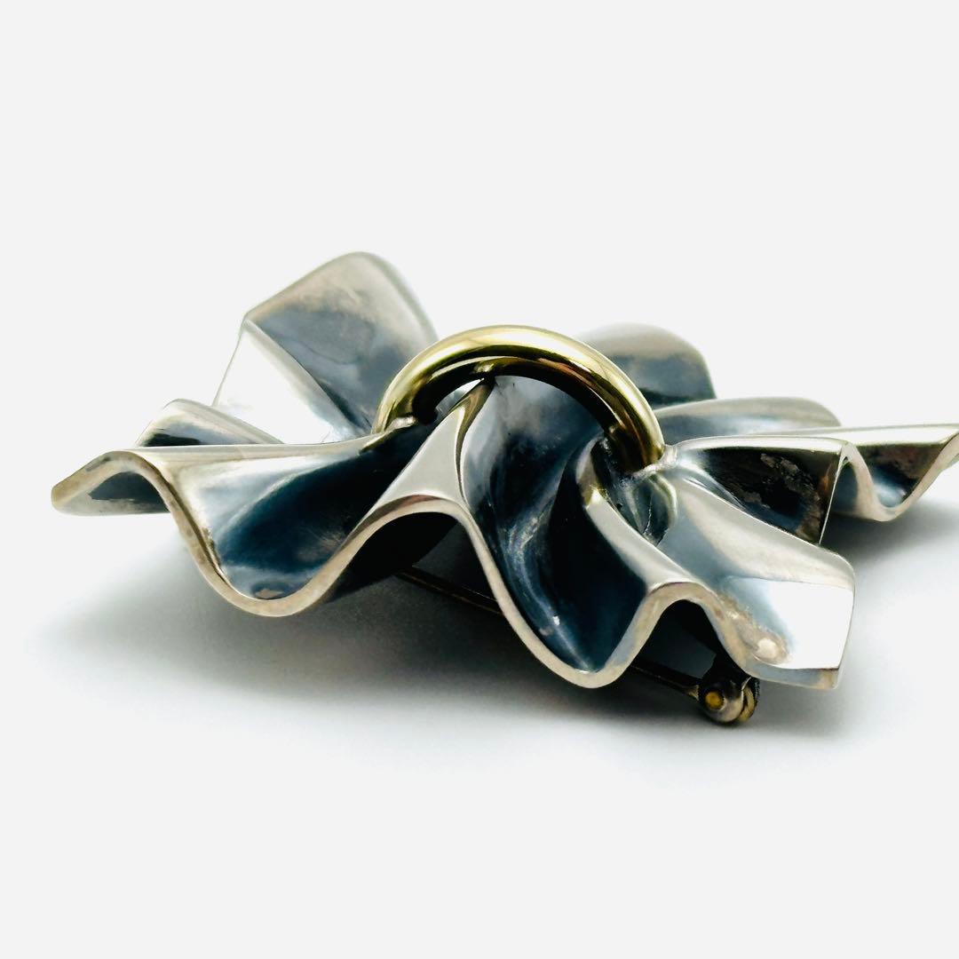   399 ギャザー　シルバーブローチ　925 燻　コンビ