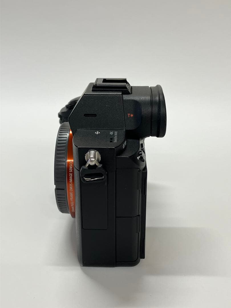 【美品】SONY α7III ミラーレスカメラ 本体