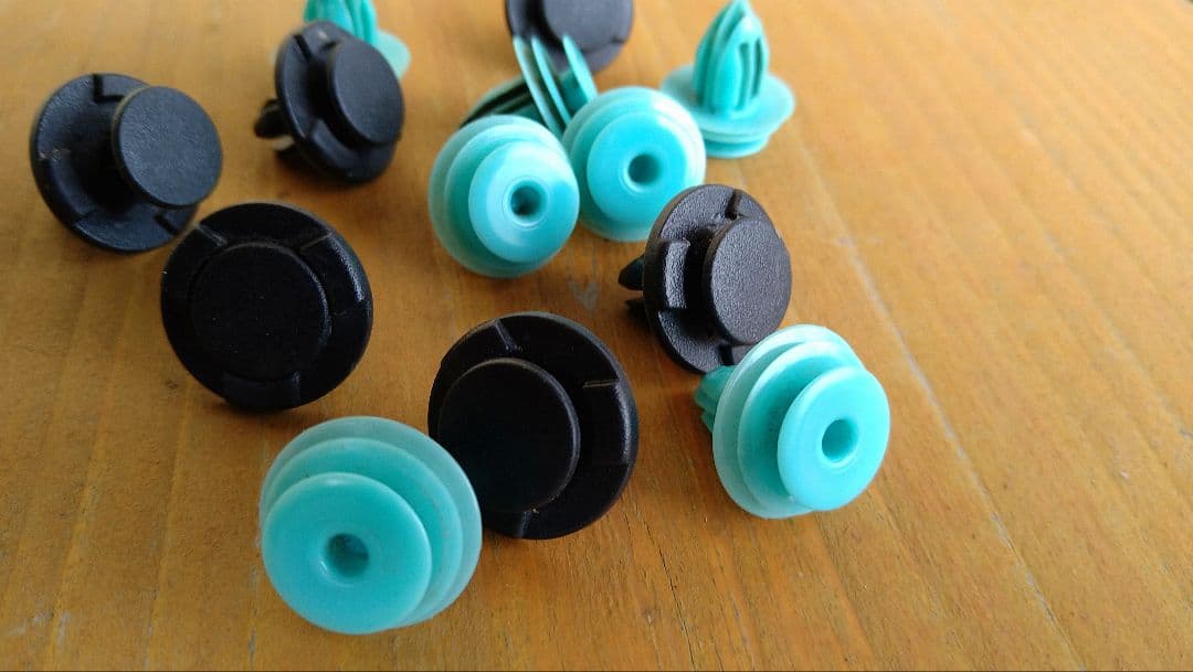 エブリィDA17W サイドスカート　左右セット パールホワイト