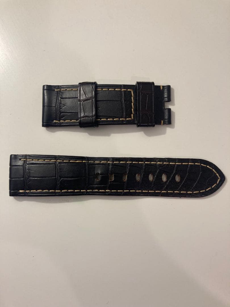 パネライ アリゲーターストラップ　ダークブラウン