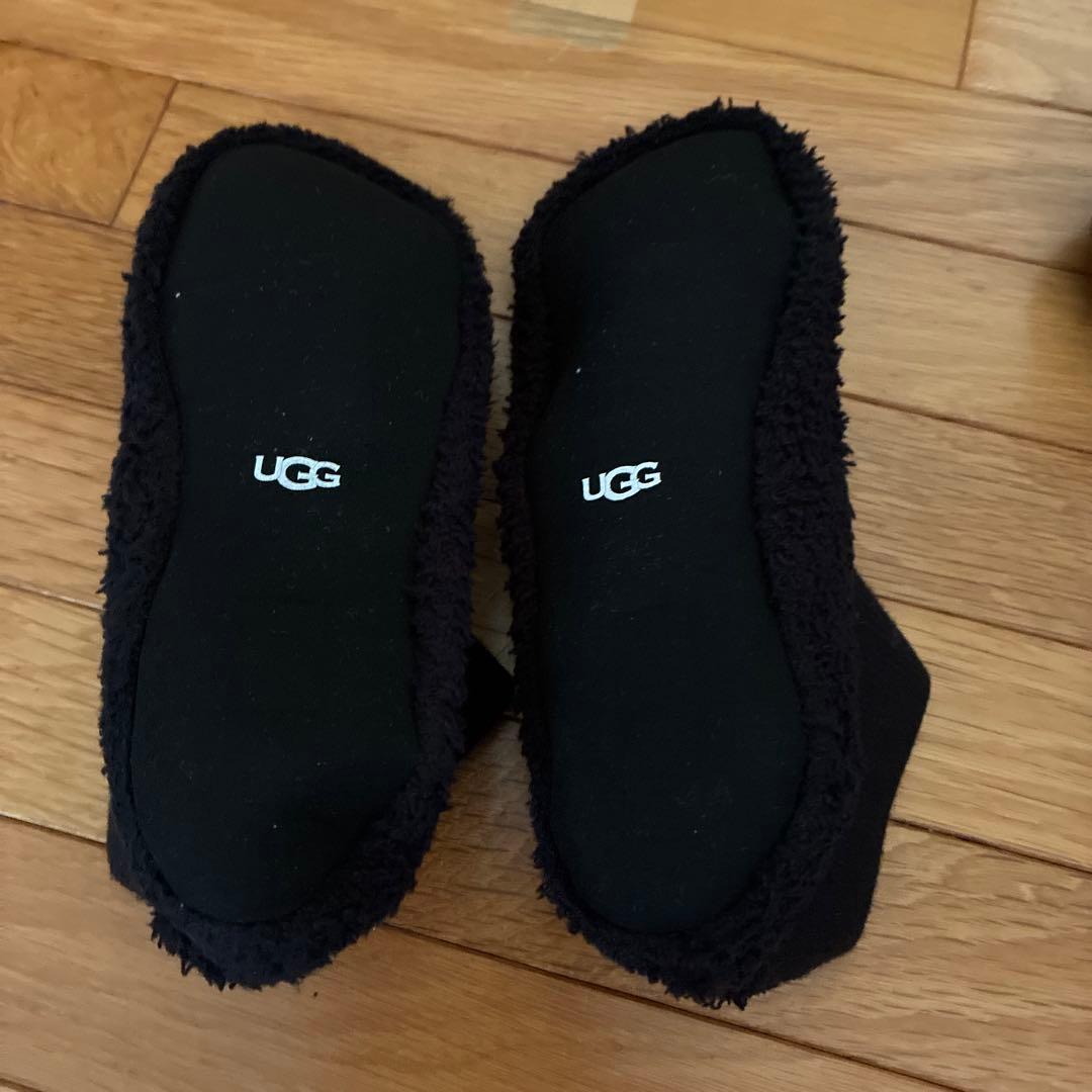 《新品》UGG 黒 スリッポン レインブーツ24センチ 38