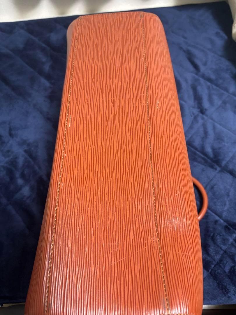 ルイヴィトン ビジネスバッグ エピ M54513