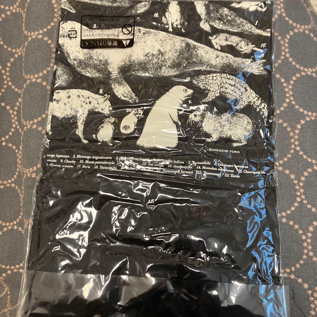 ヒグチユウコ　大哺乳類展Tシャツ　XLサイズ　ブラック　黒