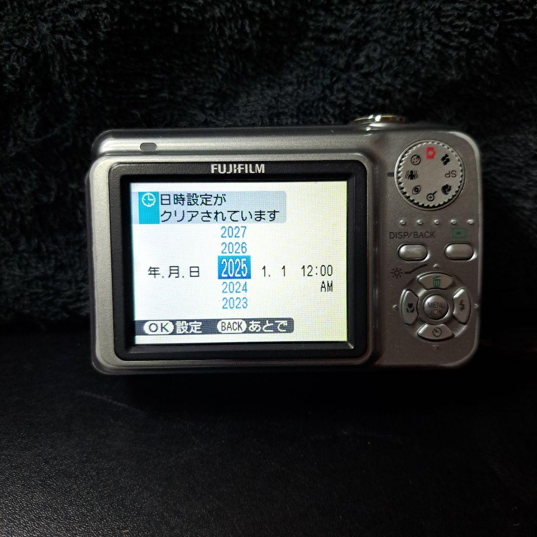 FUJIFILM デジタルカメラ 9.0　メガピクセル