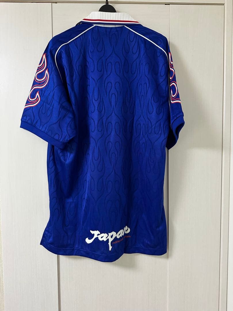未使用美品サッカー日本代表ユニフォーム　フランスワールドカップ炎モデル