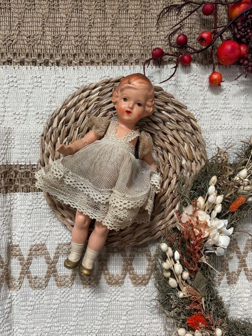 ドイツ　ECW社　アンティークドール