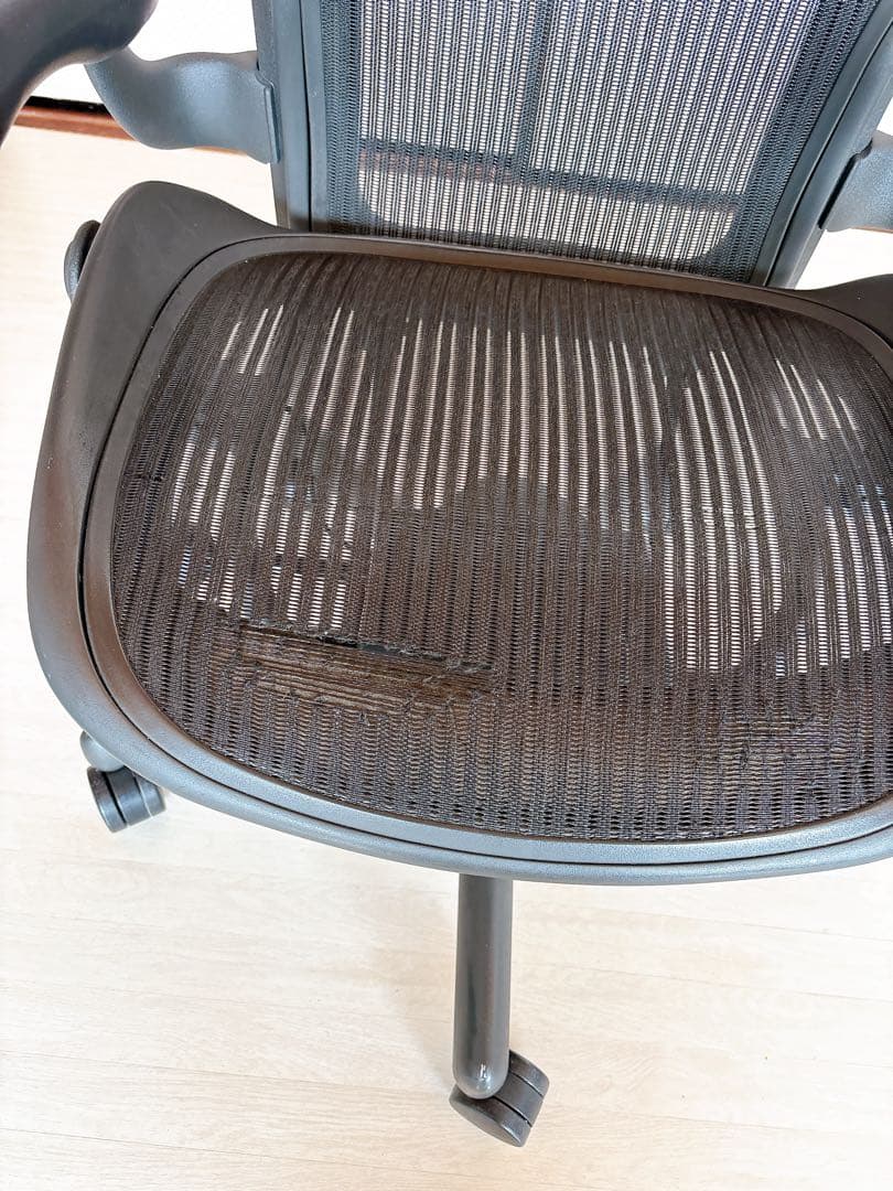 Herman Miller アーロンチェア 旧型クラシック Bサイズ