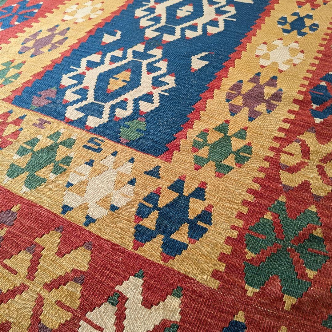 キリム手織り　幾何学模様ラグ 約177x113cm