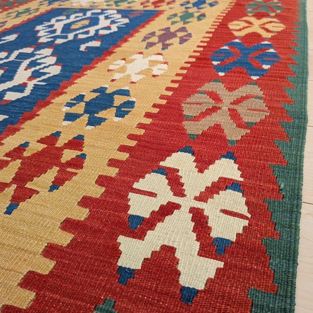 キリム手織り　幾何学模様ラグ 約177x113cm