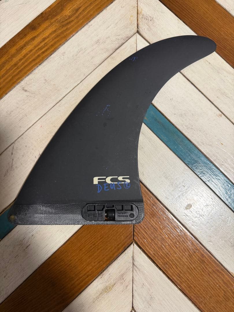 FCS DEUS 7.0 サーフボードフィンコネクト