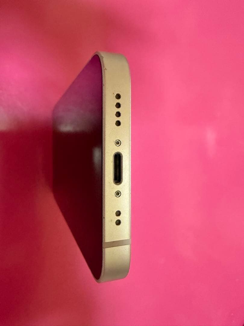 Apple iPhone 13 128GB ピンク　電源入らないです！