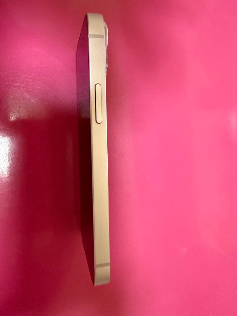 Apple iPhone 13 128GB ピンク　電源入らないです！