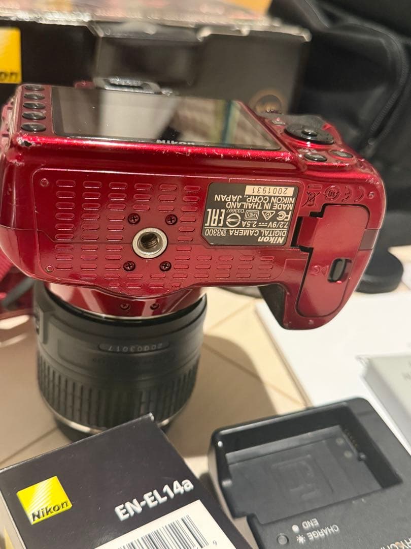 Nikon D3300 一眼レフ 本体 傷あり 使用可能