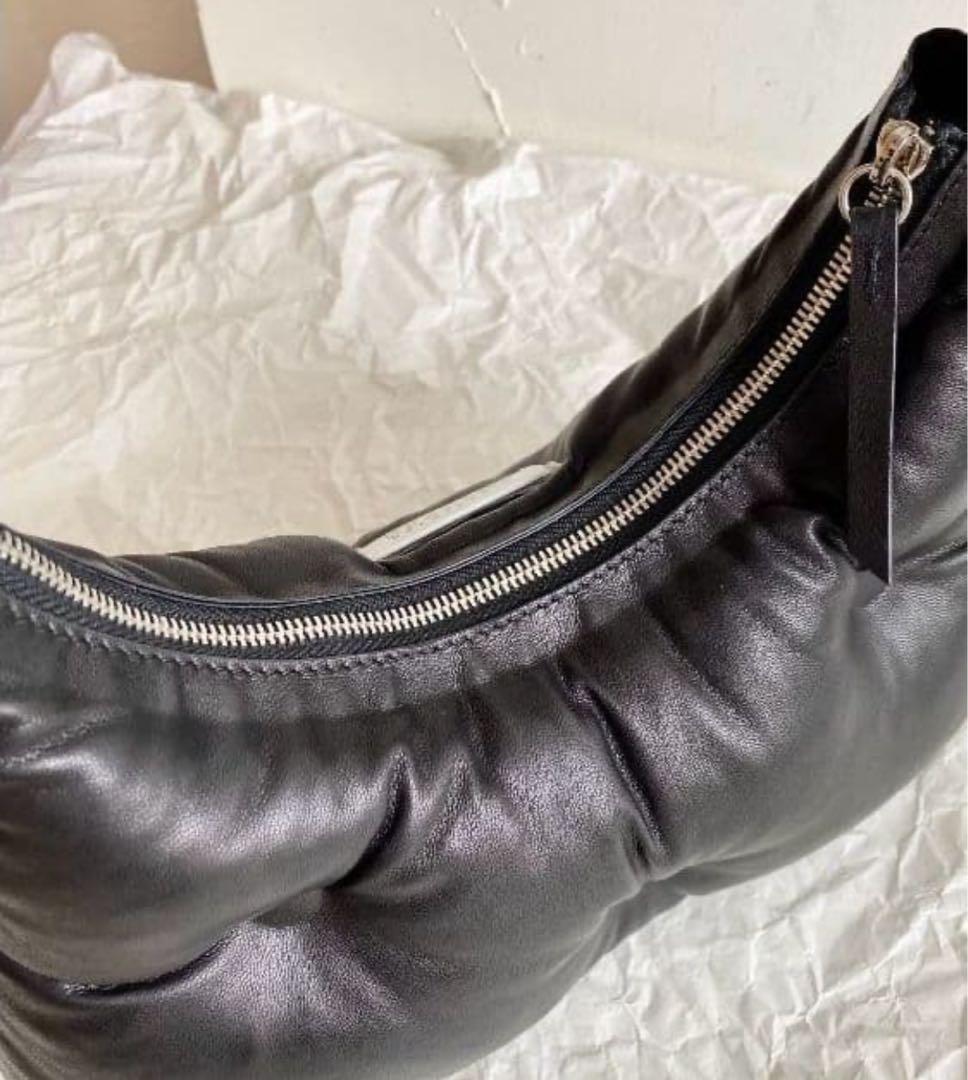 メゾンマルジェラ風ショルダーバッグ　MAISON MARGELA