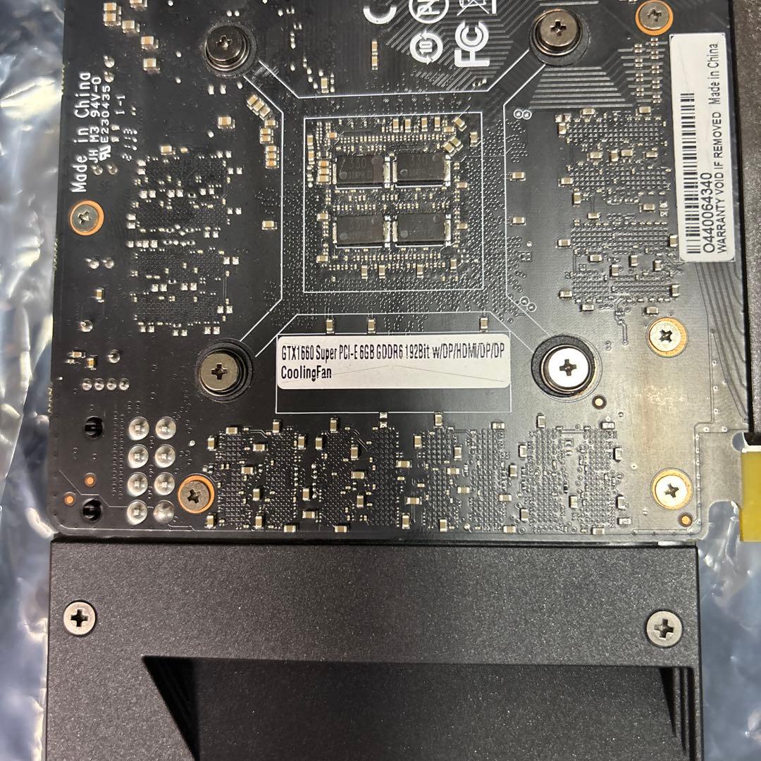 グラフィックボード　1660super