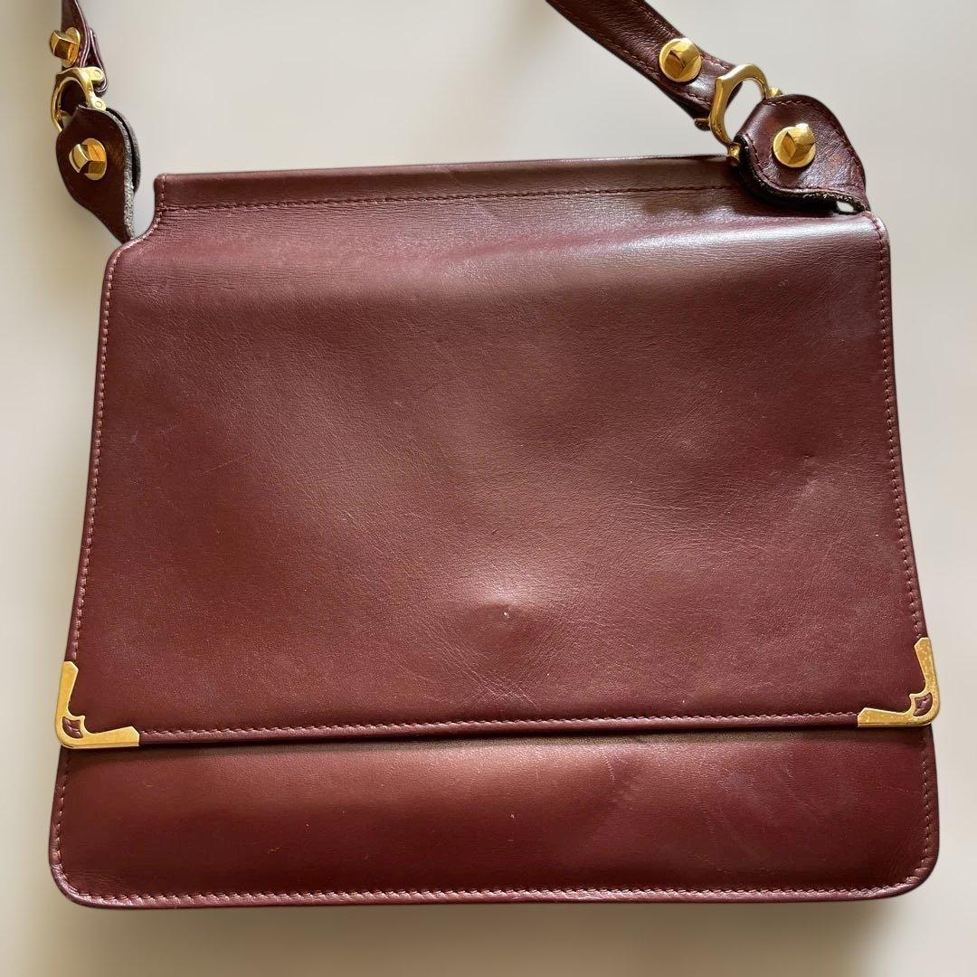 カルティエ　レザー ショルダーバッグ