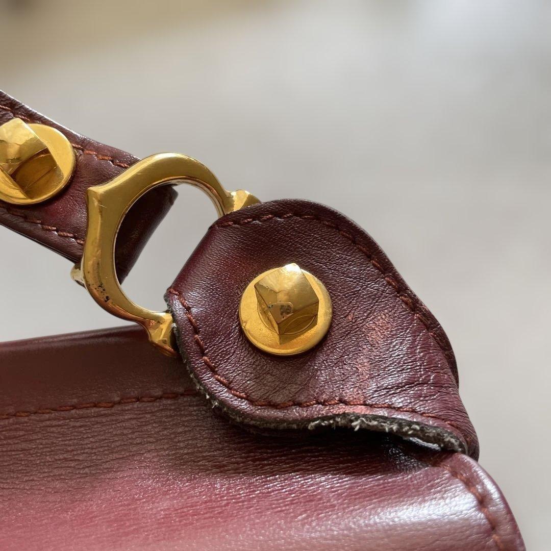 カルティエ　レザー ショルダーバッグ