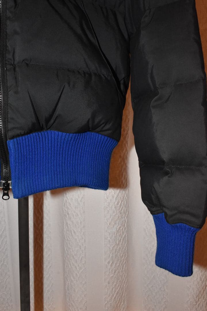 Crescent down worksブラックダウンジャケット フード付き