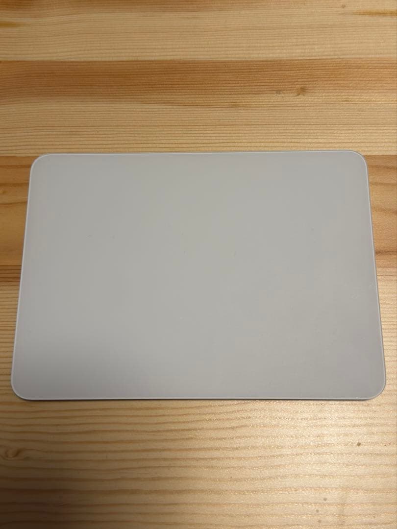 L*Y様 【美品】Apple Magic Trackpad 2 ホワイト ワイヤ