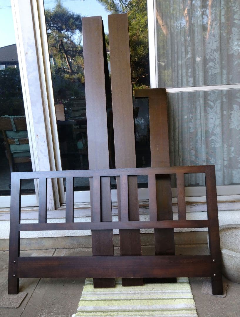 大塚家具　木製ダブルベッド　フレーム　ダークブラウン　高級品　艶有り　引き取り可