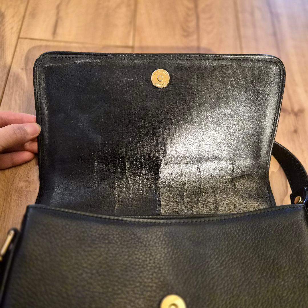 Burberry 黒 レザー ショルダーバッグ