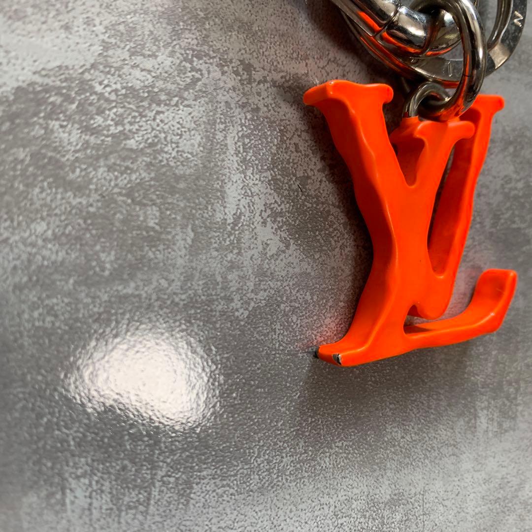 【正規品】ルイヴィトン キーホルダー オレンジ